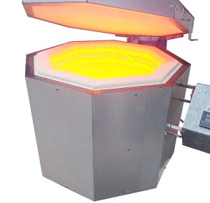 Top-Loaded Programmable Kiln: 45 L, With Fixed Lid.
