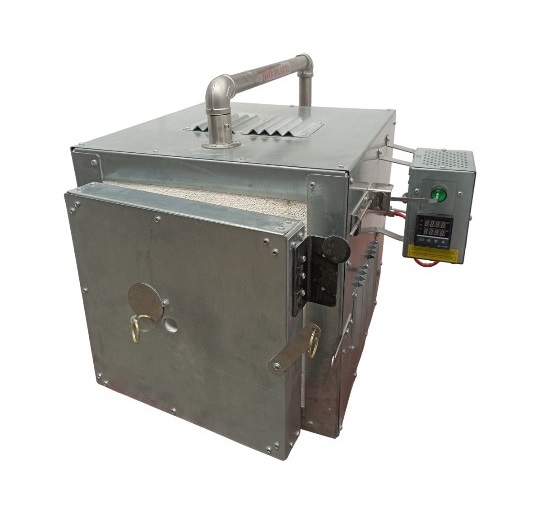 1100°C / 2012°F Programmable Electric Kiln and Air Circulation System